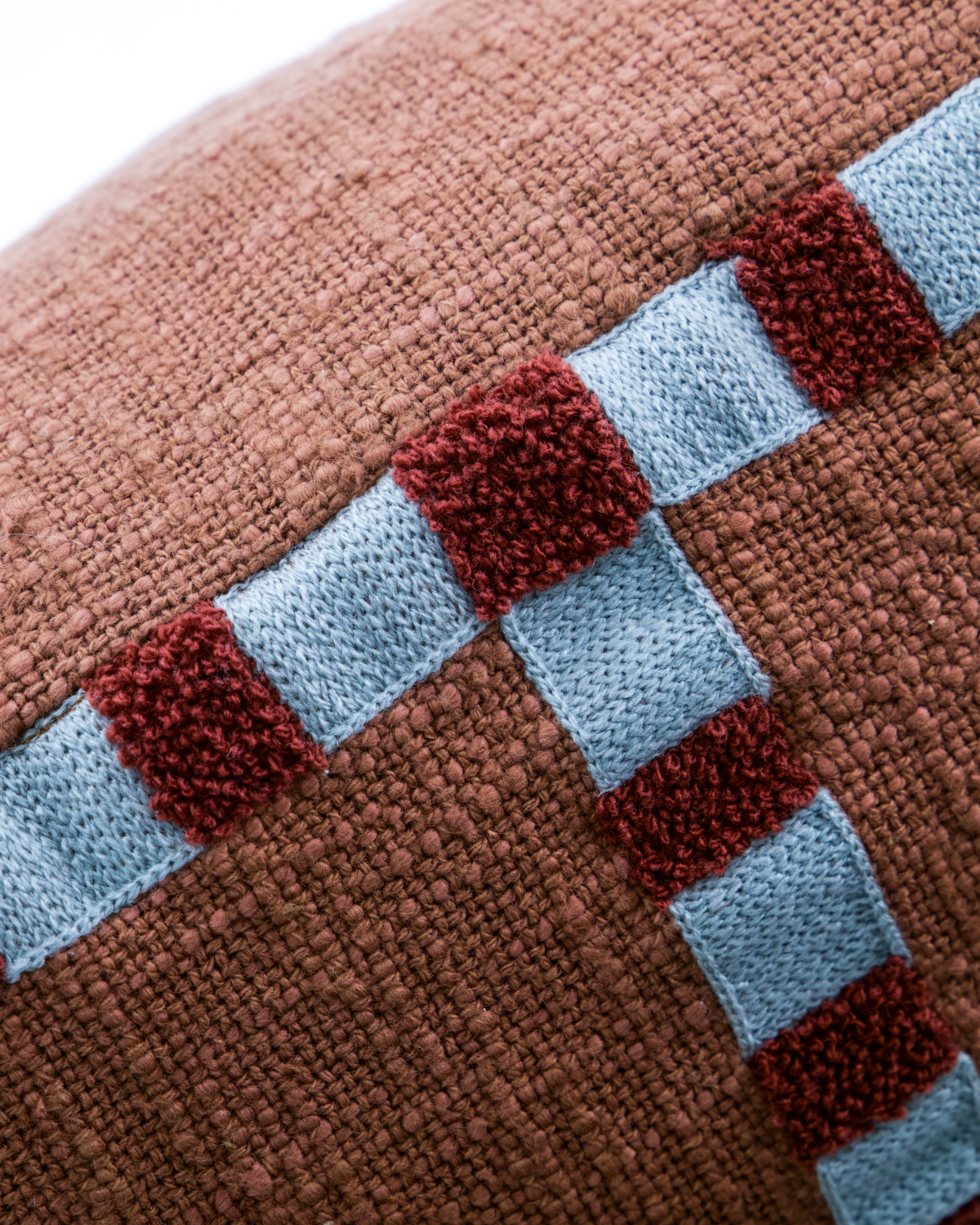 House Doctor HD Cross tyynynpäällinen