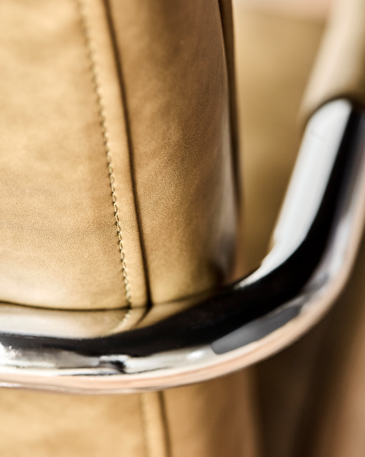 House Doctor lounge tuoli HD Comma, khaki