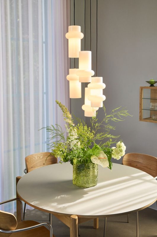 Hübsch Pilule lamp, down matt white